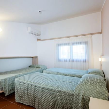 Residence Elle San Benedetto del Tronto Exteriör bild