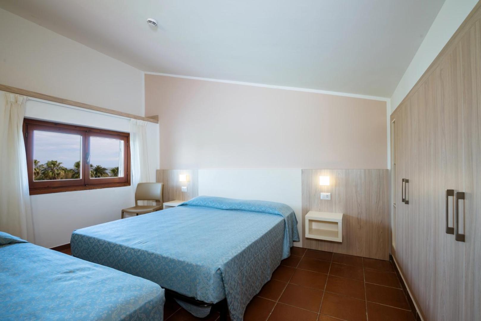 Residence Elle San Benedetto del Tronto Exteriör bild